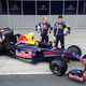 Image for article titled Red Bull Racing 2009 RB5 F1 Car Debuts At Circuito De Jerez, Gets Wings